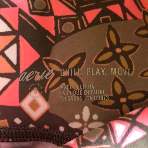 NWT!Aerie Move Brown and Pink Patterned Leggings! - Picture 7 of 7